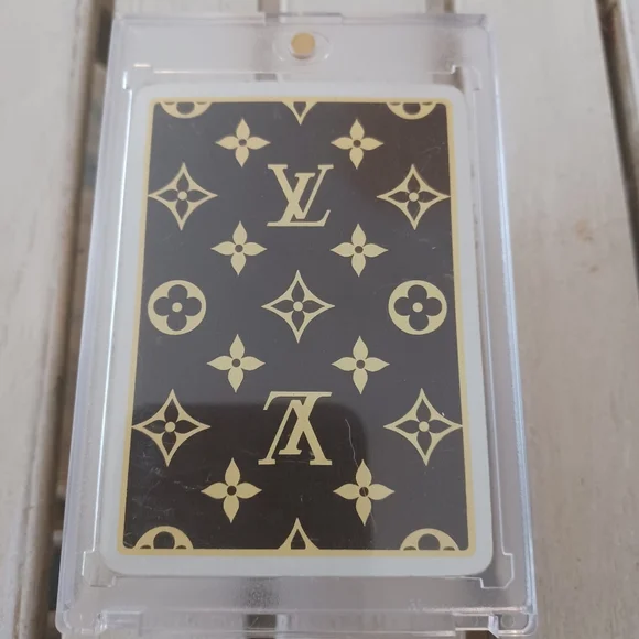 LOUIS VUITTON PLAYING CARD IN HARD CASE - Picture 1 of 2